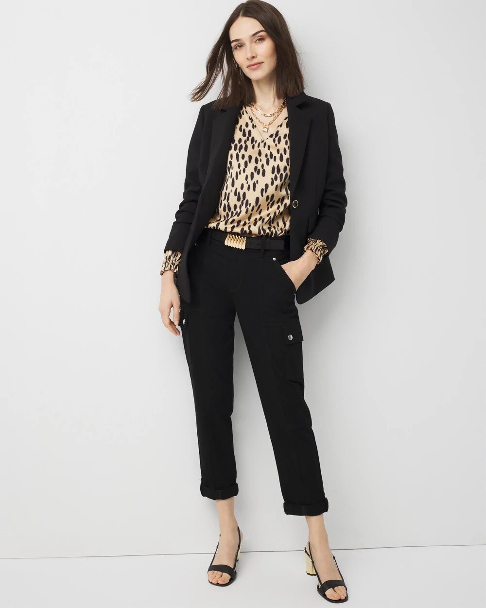 WHBM_Pret20Tapered20Crop_570403550_BLK000001_OF_ALT203.jpeg