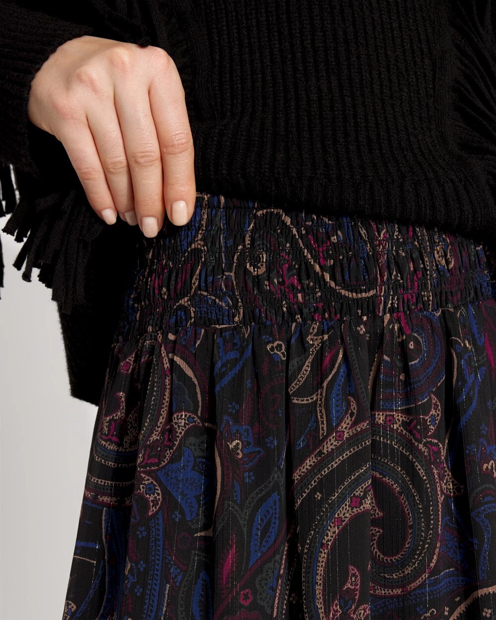 WHBM_Printed20Tiered20Maxi_570399616_BLK007286_OF_ALT202-1.jpeg