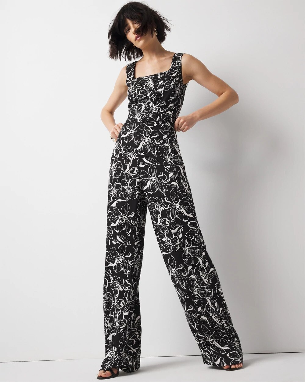 WHBM_Printed20Wide20Leg_570385741_BLK006662_OF_MAIN-1.jpeg