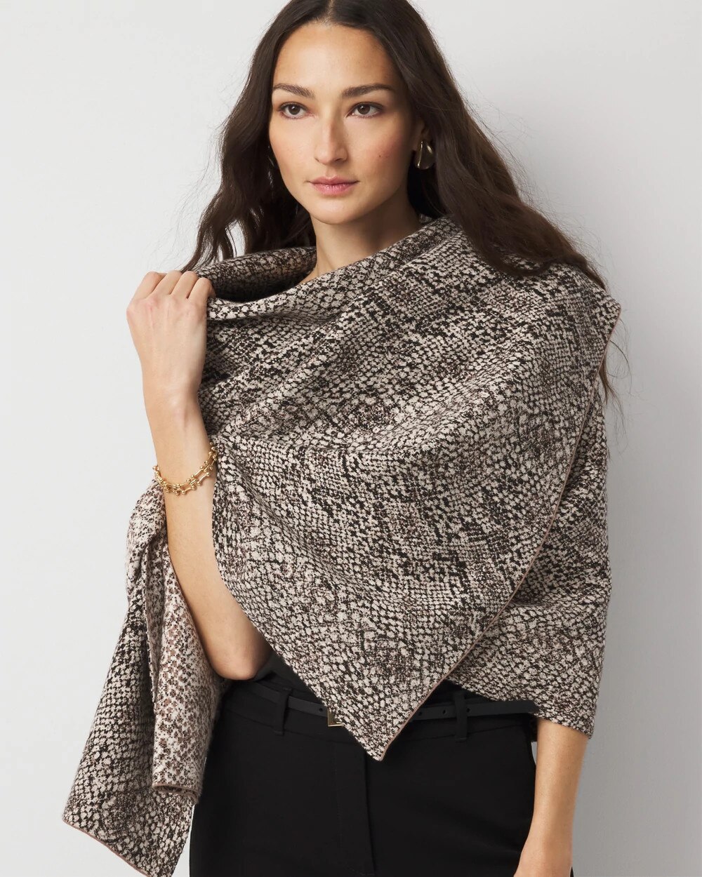 WHBM_Python20Wrap_570401521_BLK007314_OF_MAIN-1.jpeg