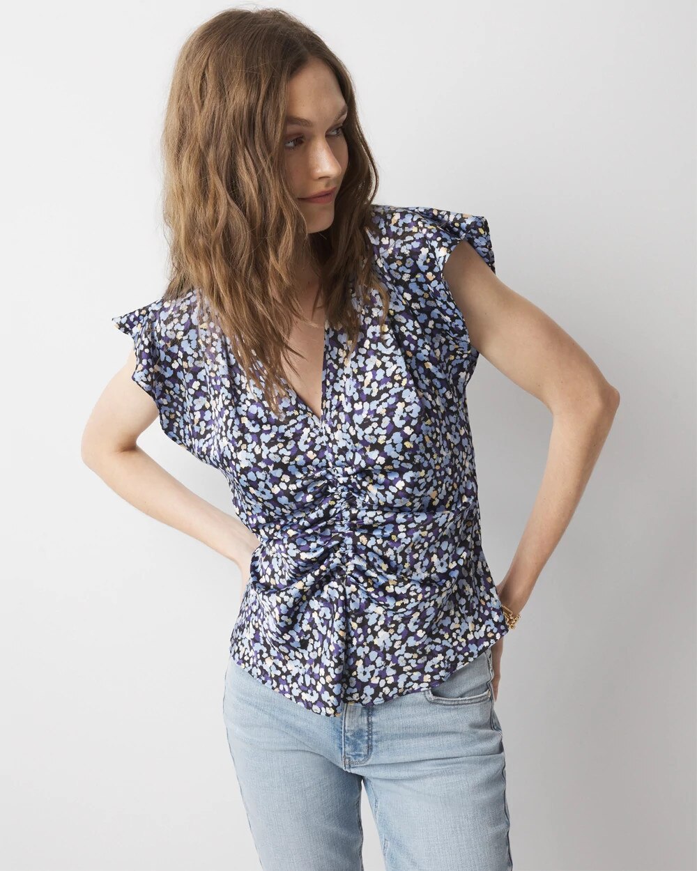WHBM_Ruch20Frnt20Flttr20Slv20Shell_570385745_BLK006671_OF_MAIN-1.jpeg