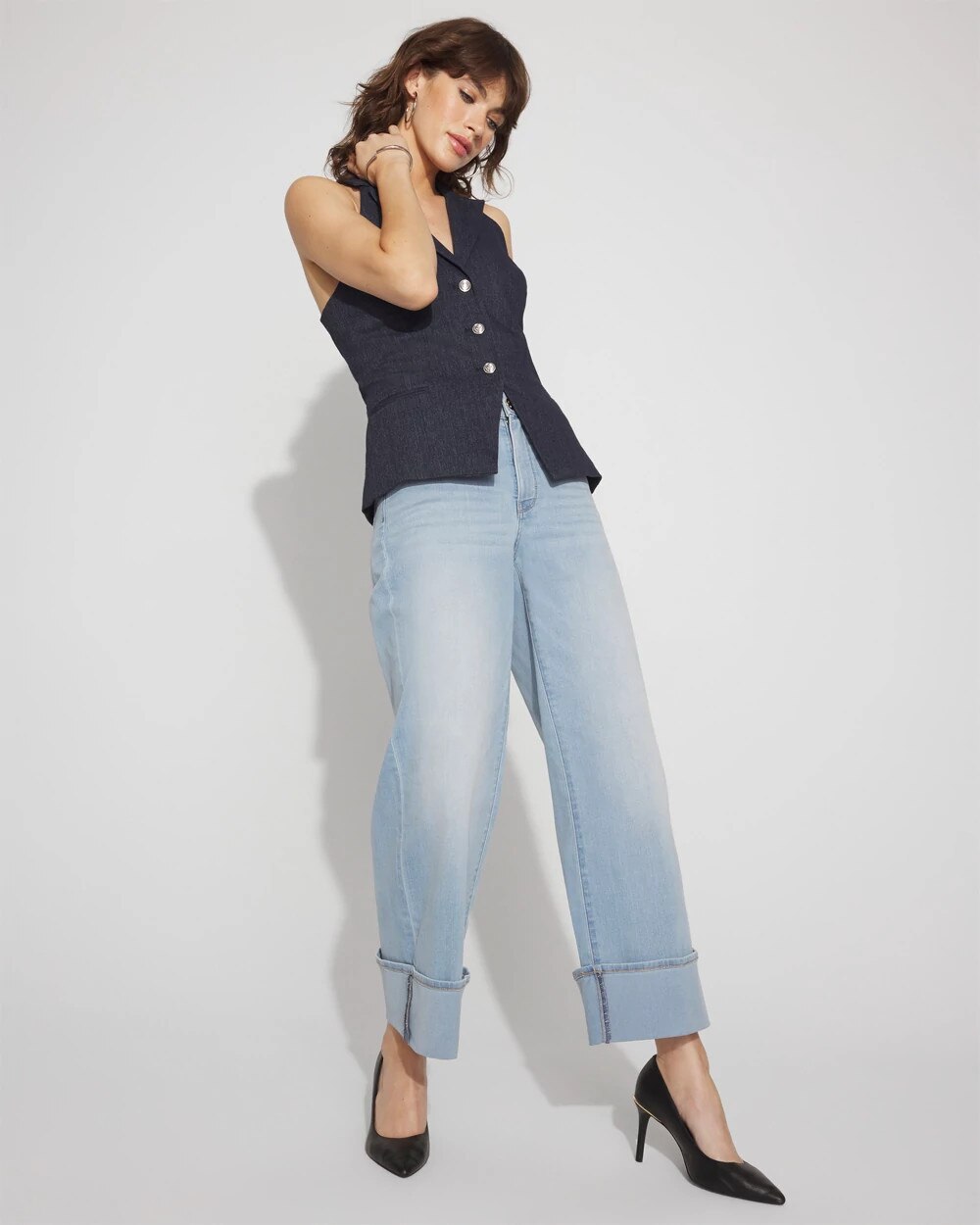 WHBM_SL20Barcelona20Vnk20Vest_570393382_BLU006648_OF_ALT201.jpeg