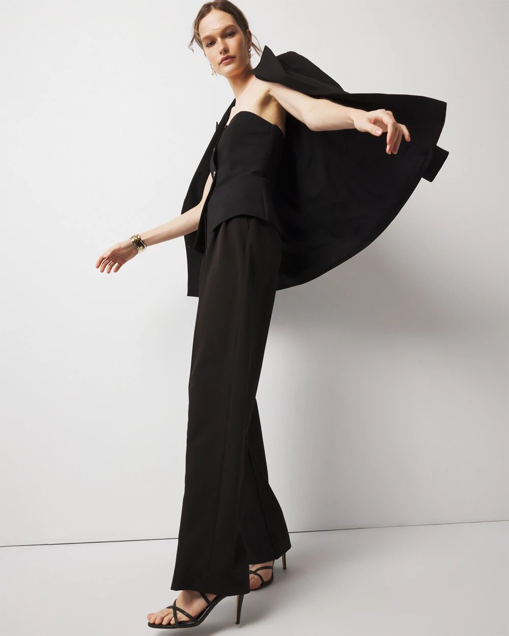 WHBM_SL20Button20Front20Bustier_570383927_BLK000001_OF_ALT201-1.jpeg