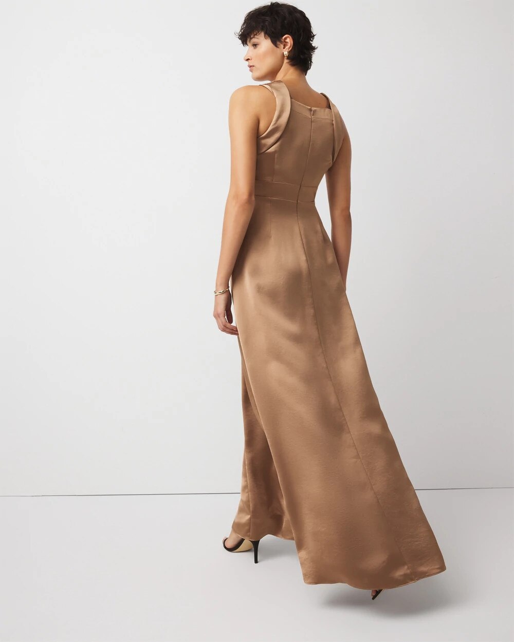 WHBM_SL20Deep20V20Satin20Maxi_570401876_NEU007035_OF_ALT203.jpeg