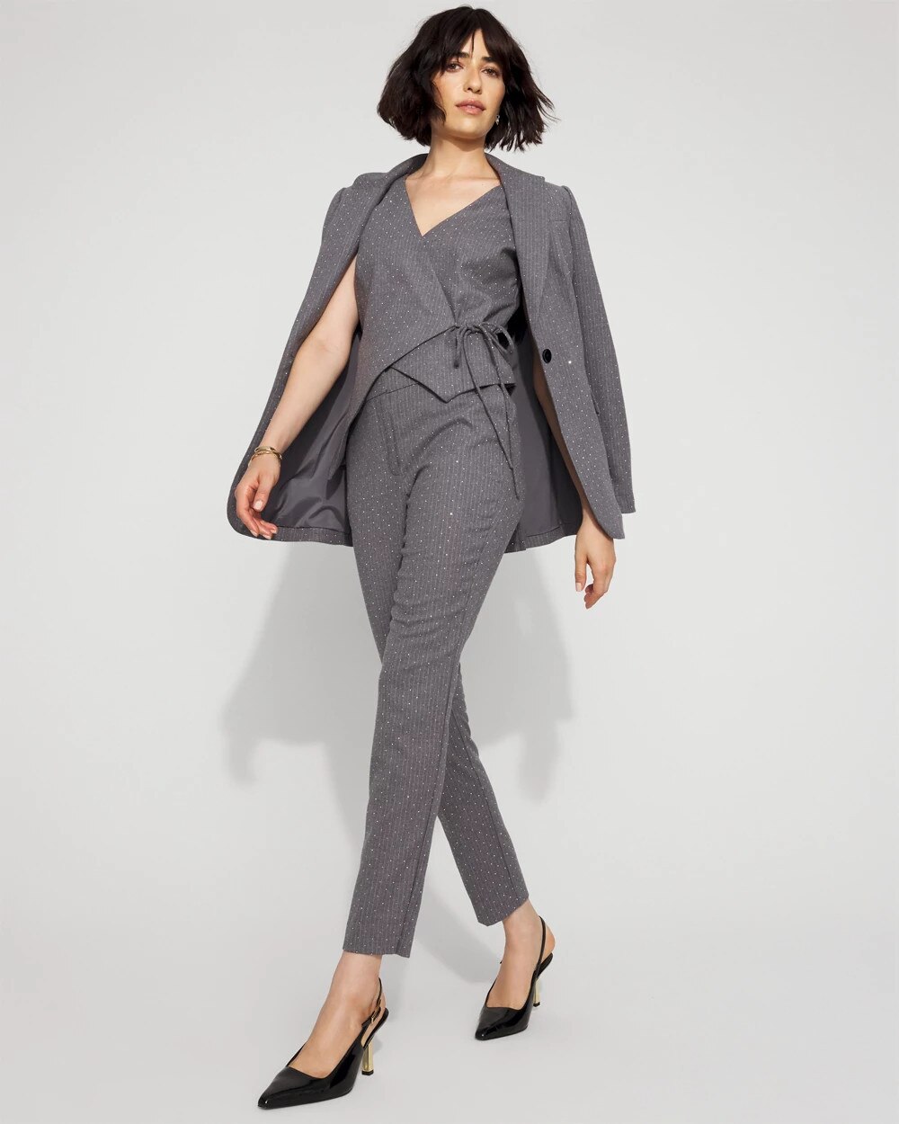WHBM_SL20Heatset20Vest_570398599_GRY007027_OF_ALT201-1.jpeg