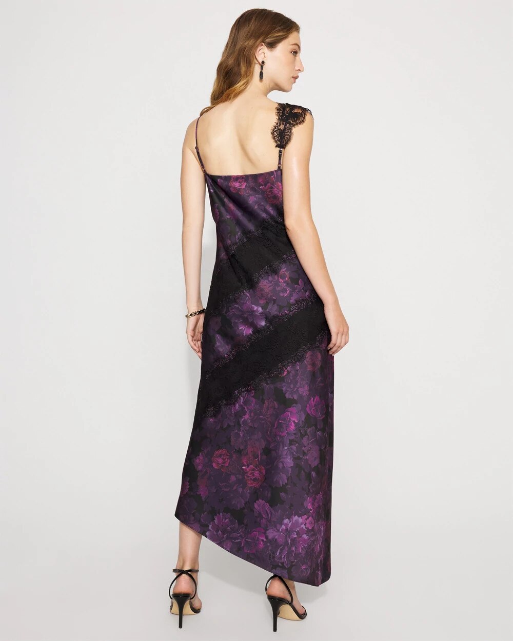 WHBM_SL20Lace20Dtl20Satin20Midi_570400121_PRP007239_OF_ALT203.jpeg