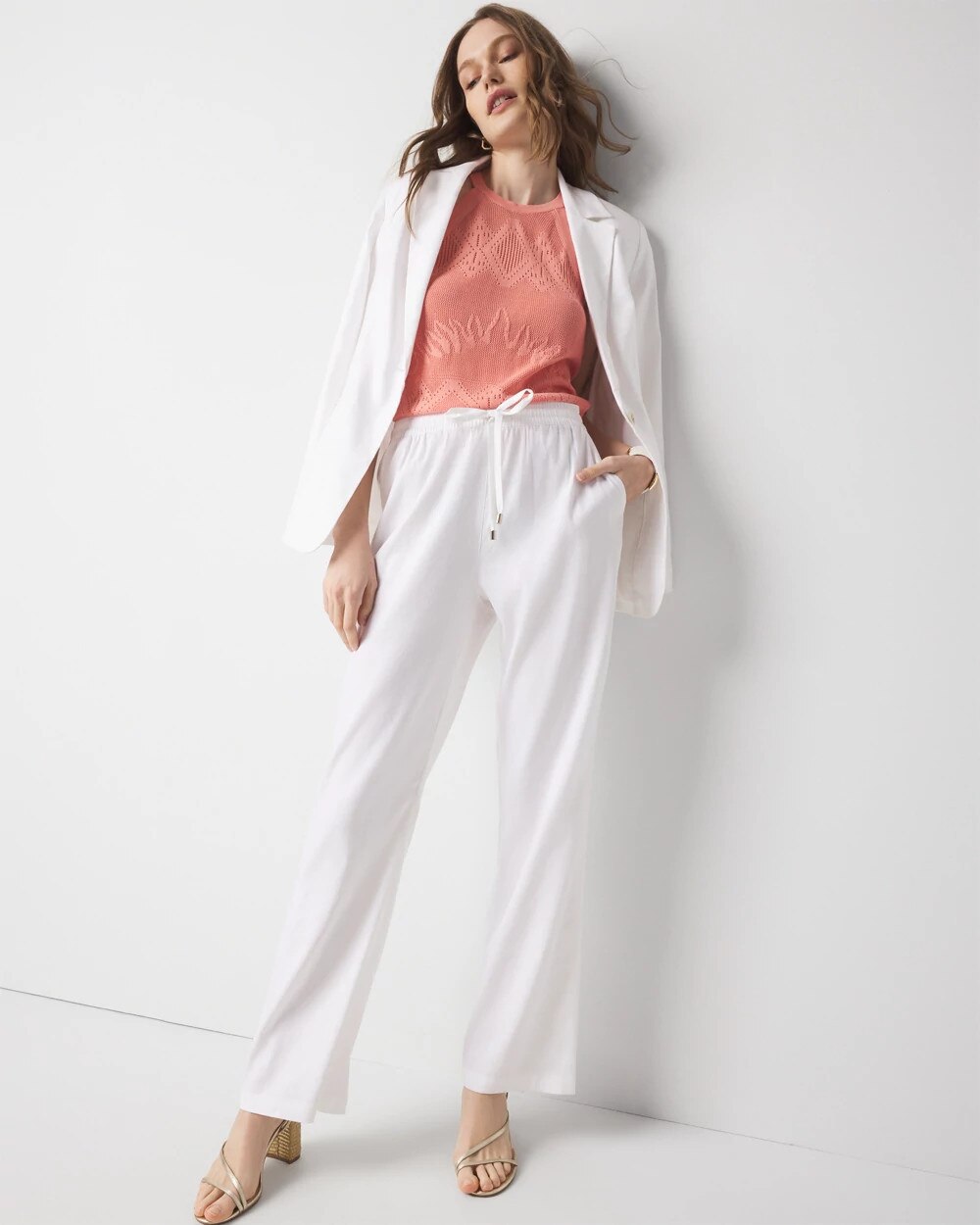 WHBM_SL20Pointelle20Halter_570391182_PNK006758_OF_ALT201.jpeg