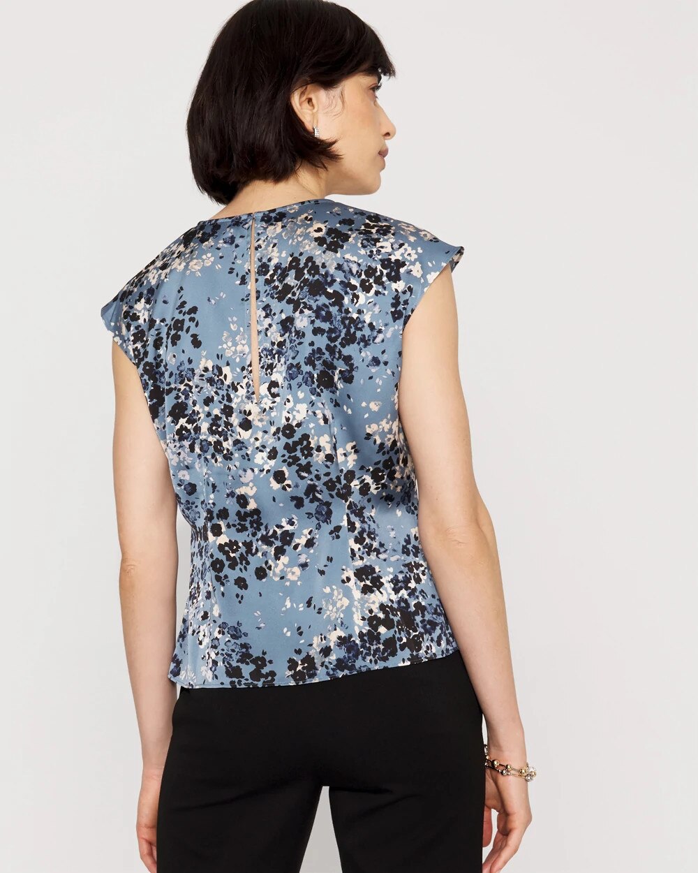 WHBM_SL20Satin20Vnk20Shell_570397750_BLU007113_OF_ALT203.jpeg