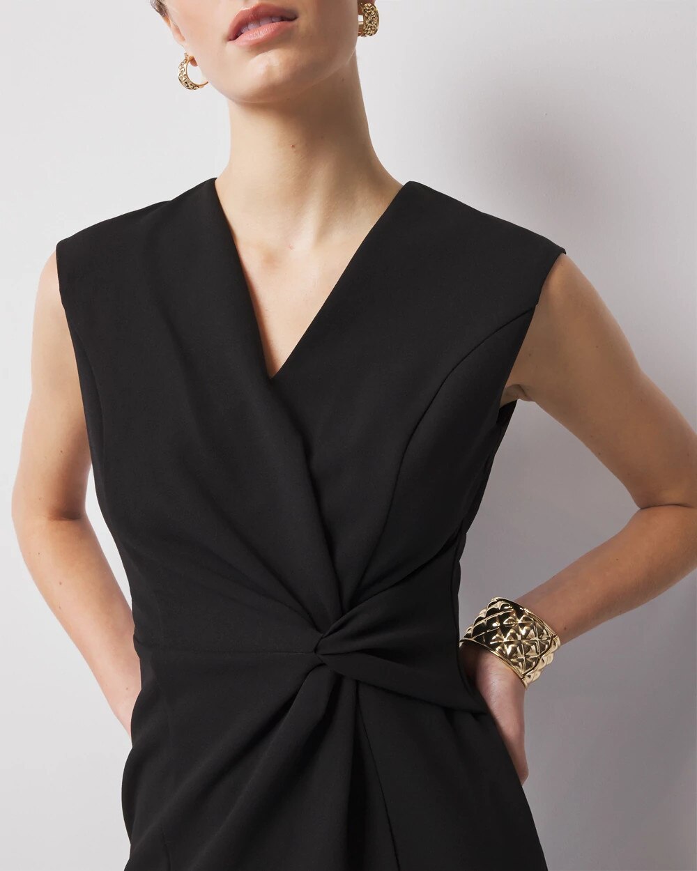 WHBM_SL20Twist20Dtl20Sheath_570382716_BLK000001_OF_ALT202.jpeg