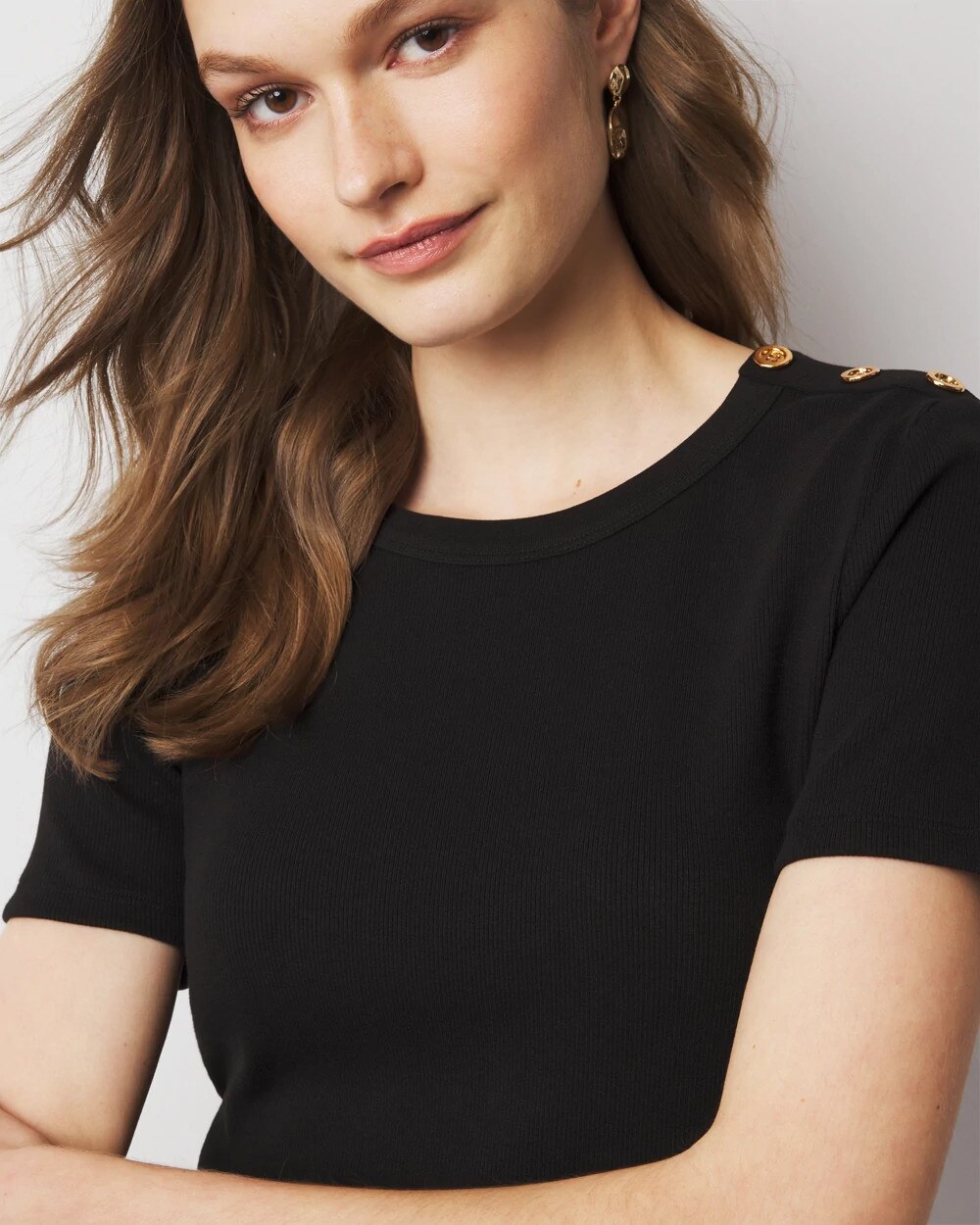 WHBM_SS20Button20Shoulder20Tee_570374269_BLK000001_OF_ALT202-1.jpeg