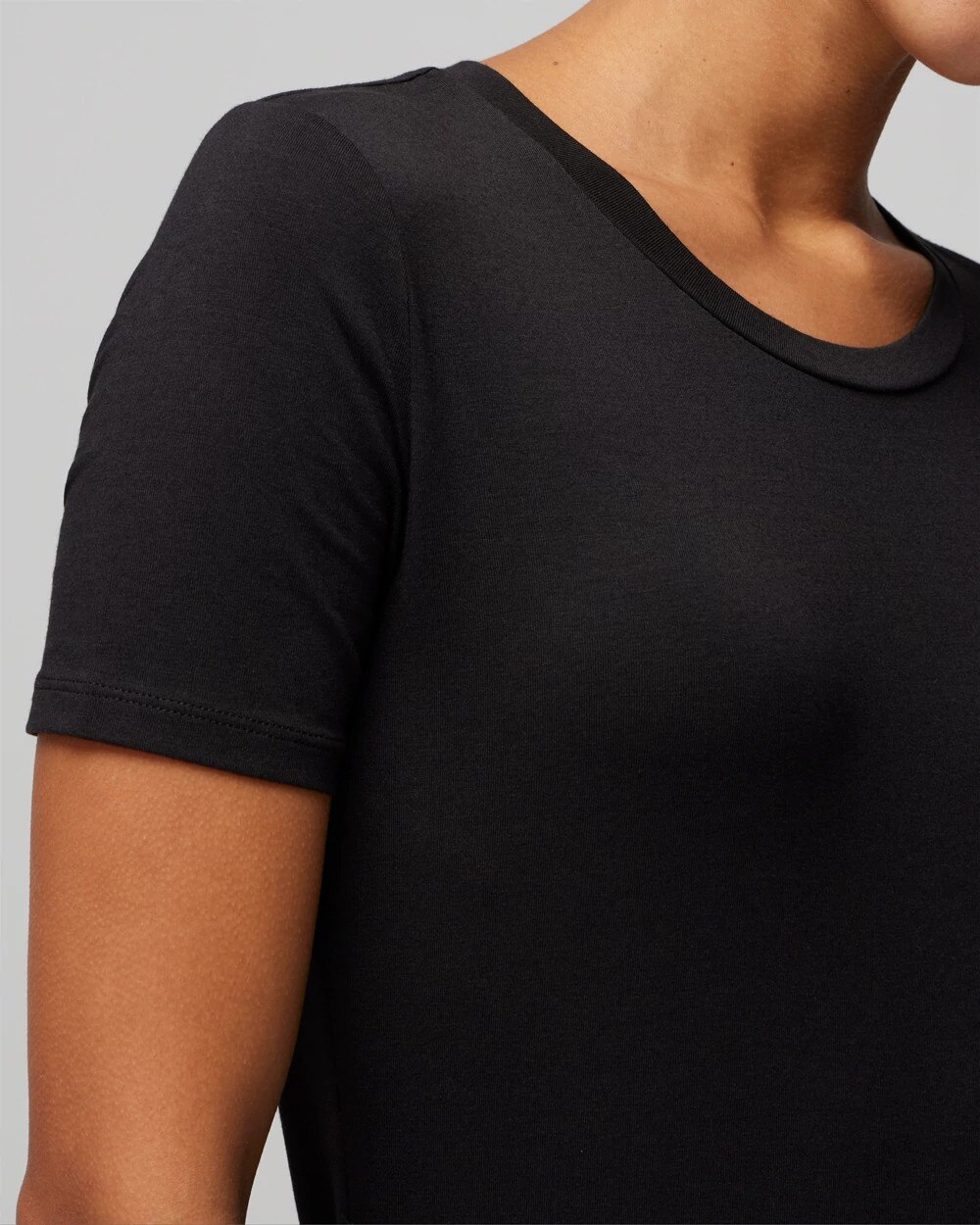 WHBM_SS20Crew20Neck20Tee_570360035_BLK000001_OF_ALT202.jpeg