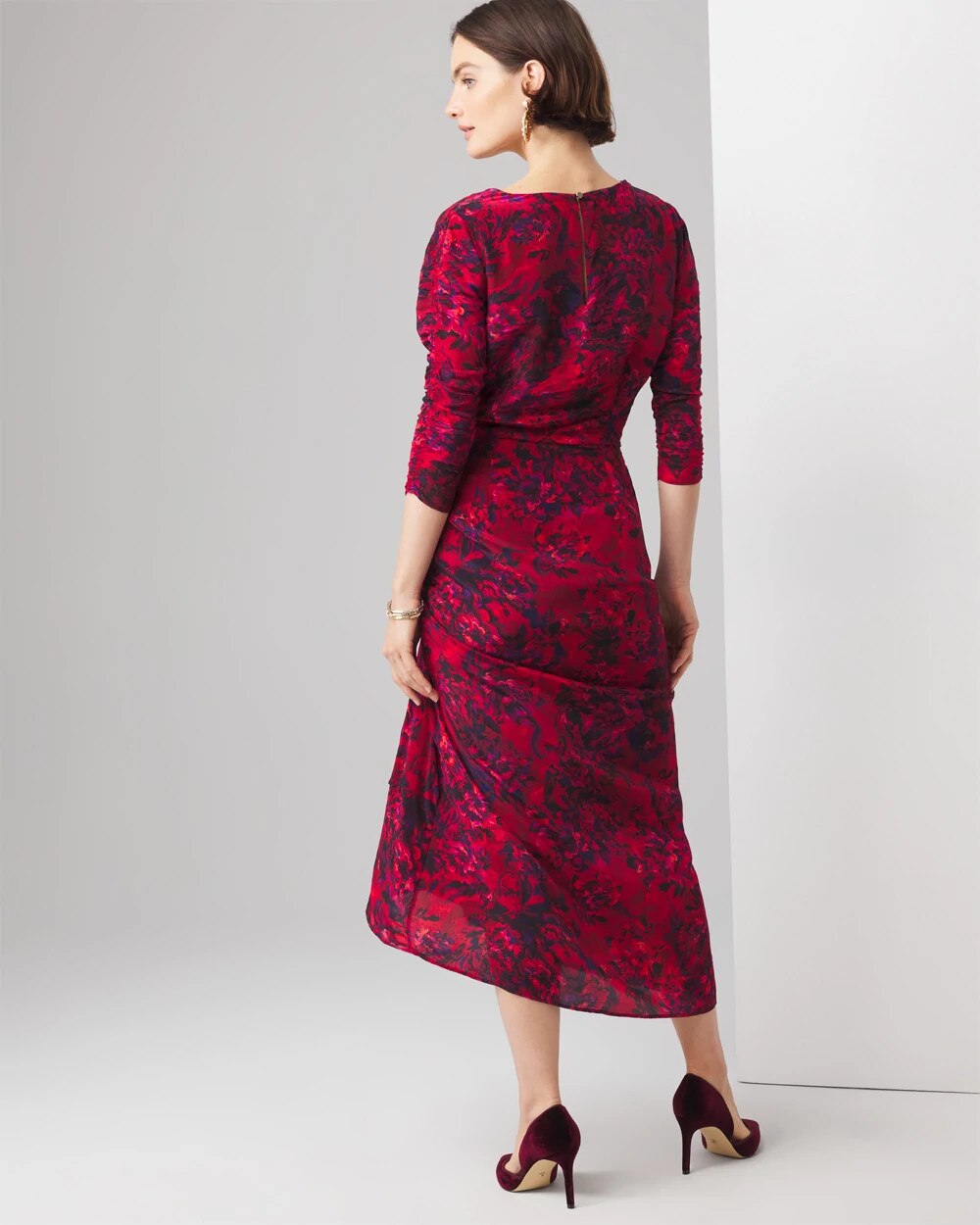 WHBM_SS20Ruched20Midi_570377848_RED006350_OF_ALT203.jpeg