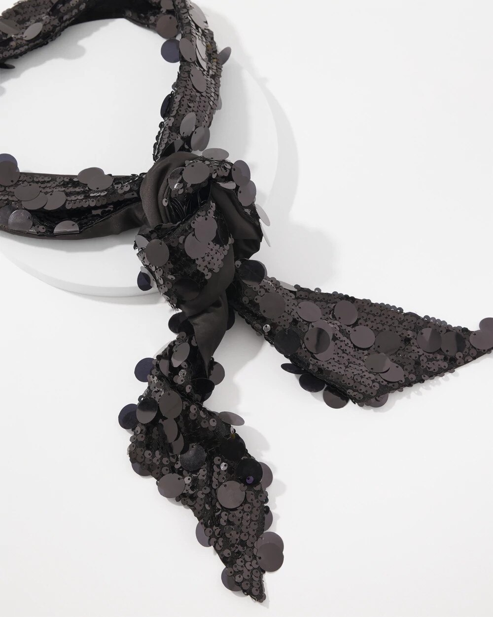WHBM_Sequin20Skinny20Scarf_570401995_BLK000001_TT_ALT201.jpeg