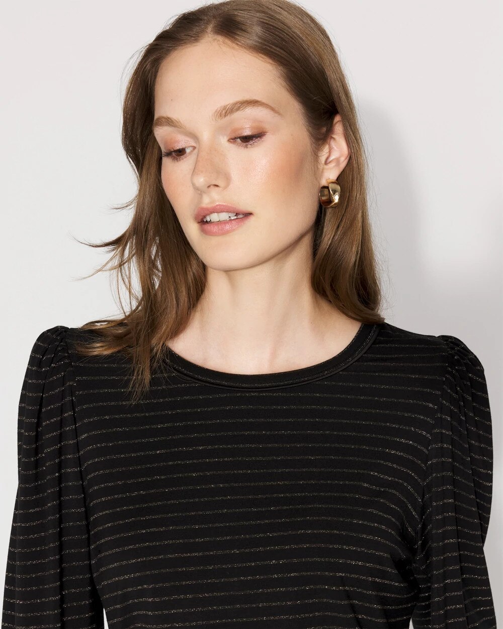 WHBM_Smocked20Cuff20LS20Tee_570395326_BLK007024_OF_ALT202-1.jpeg