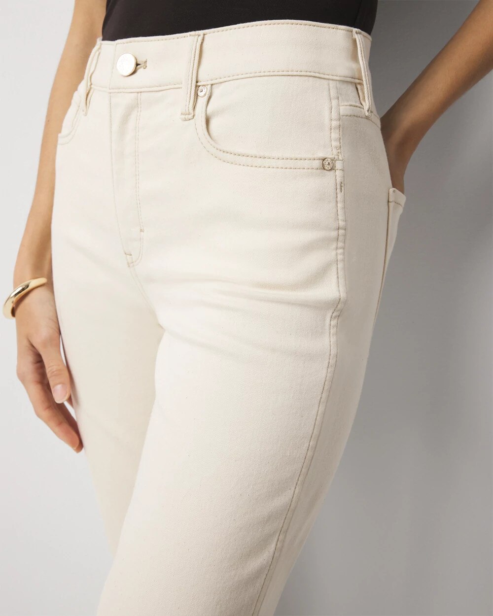 WHBM_Straight20Ankle20520Pocket_570386433_NEU004160_OF_ALT202.jpeg