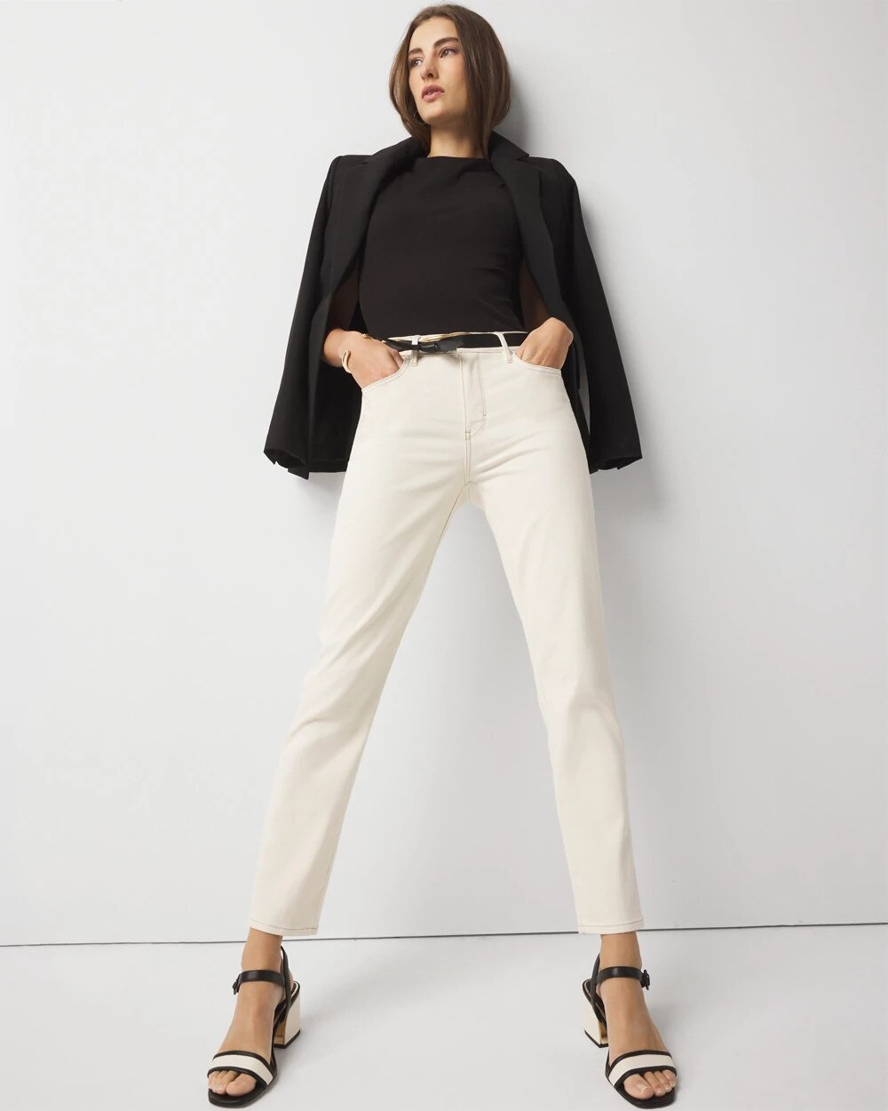 WHBM_Straight20Ankle20520Pocket_570386433_NEU004160_OF_MAIN-1.jpeg