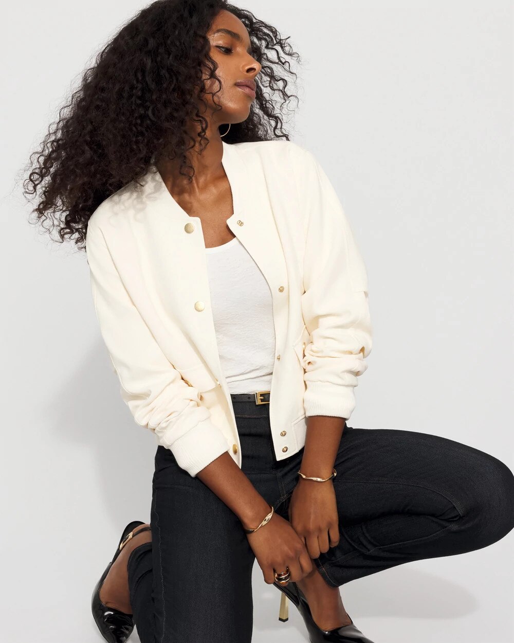 WHBM_Tailored20Bomber_570397153_WHT006744_OF_ALT201-1.jpeg