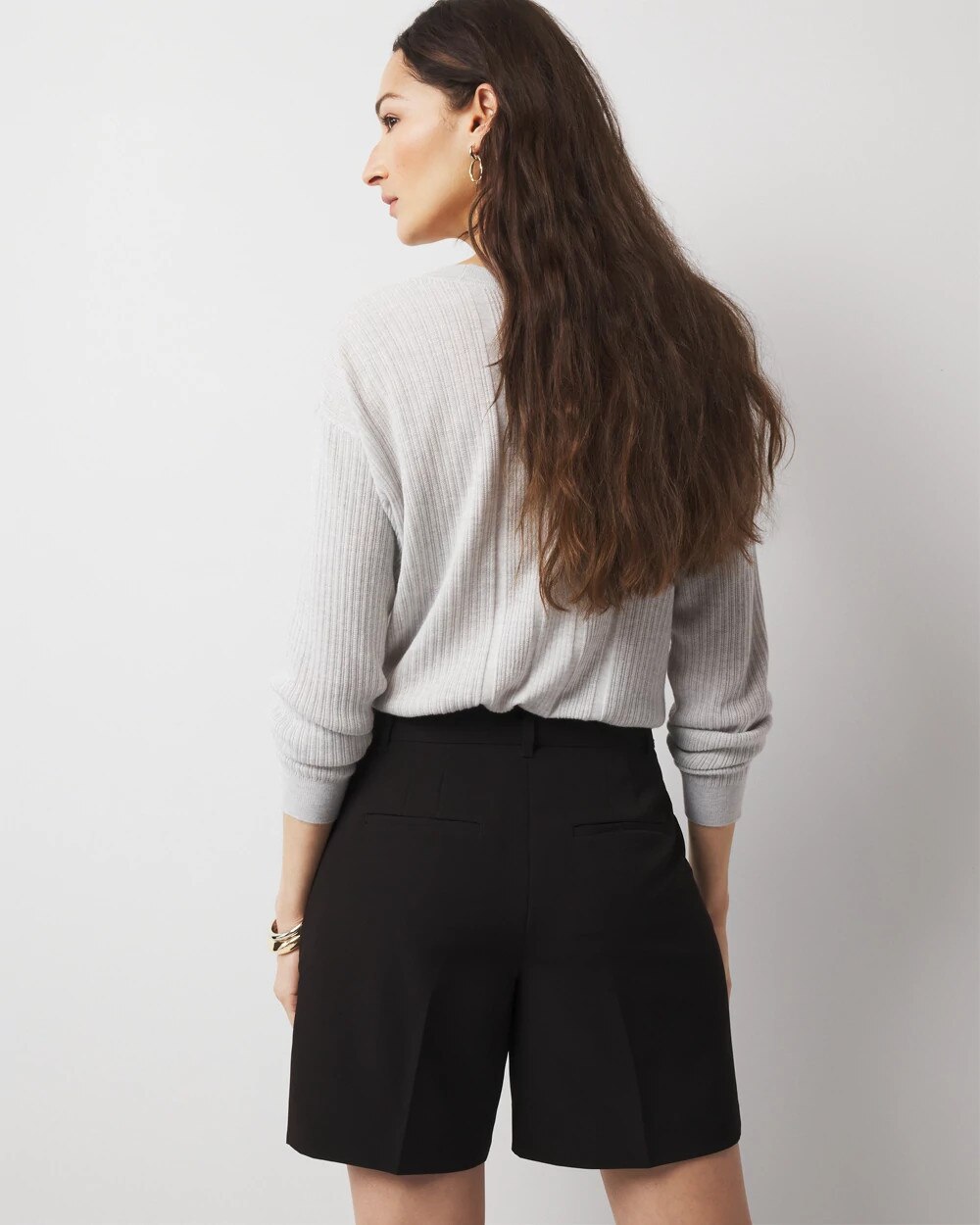 WHBM_Tailored20Short_570382141_BLK000001_OF_ALT201.jpeg