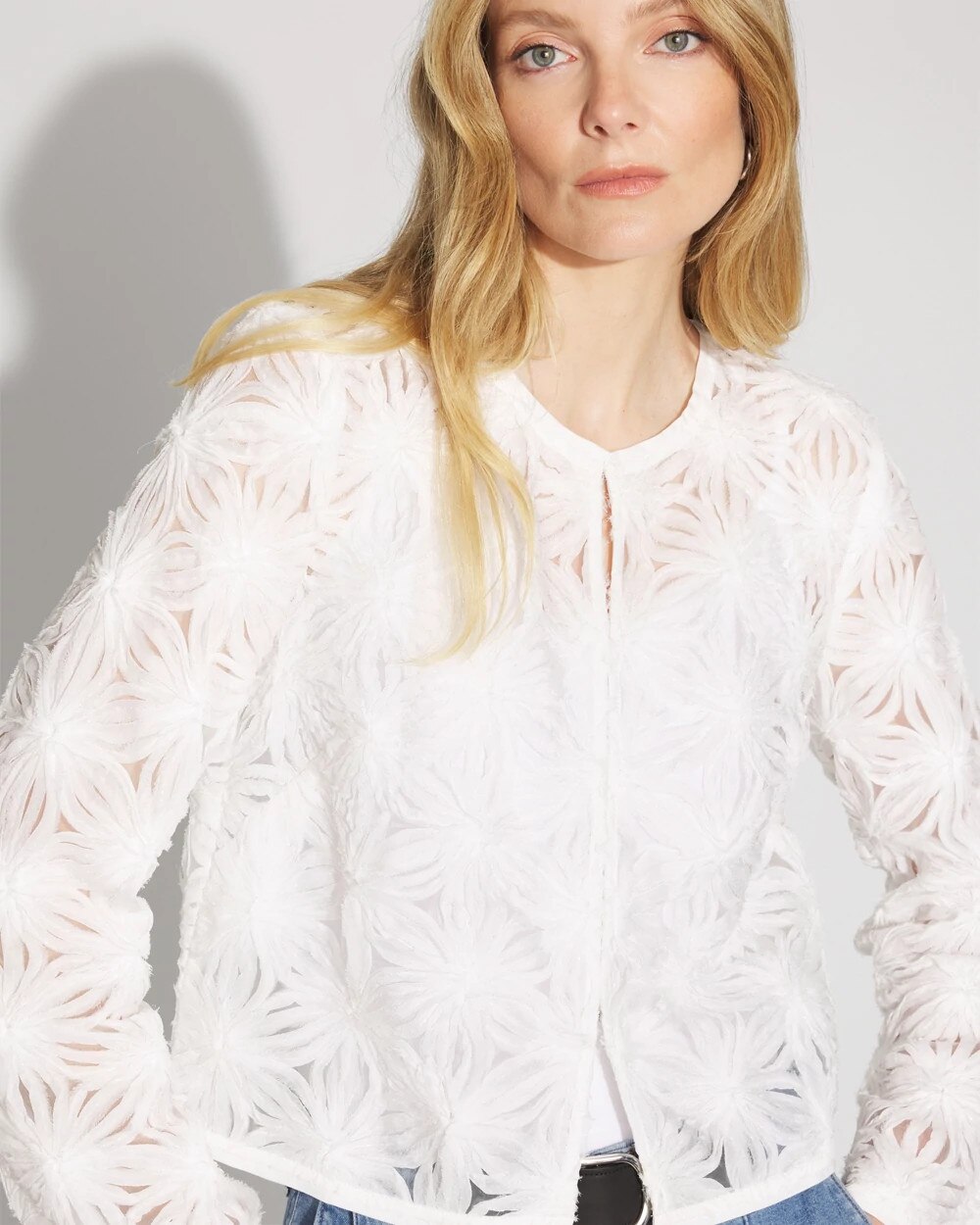 WHBM_Textured20Floral20Jacket_570393769_IVO000190_OF_ALT202.jpeg