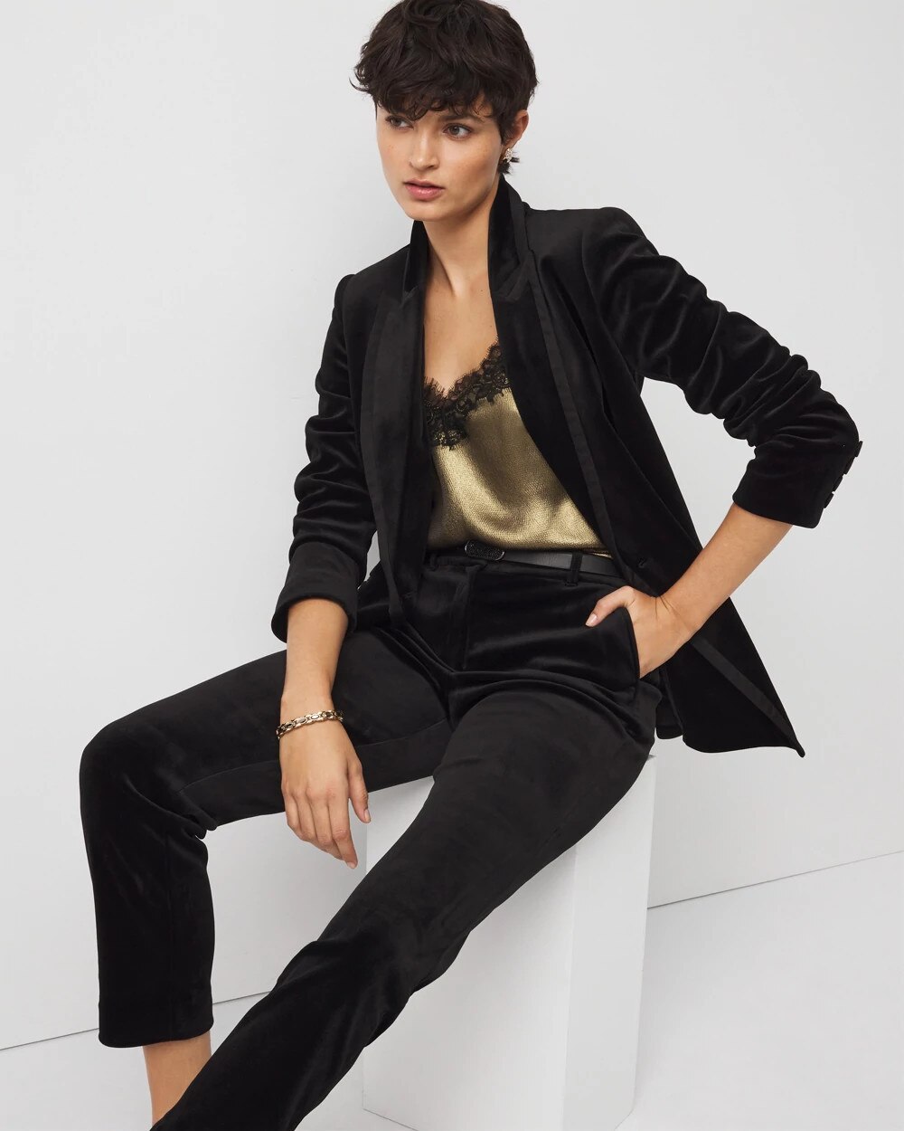WHBM_Velvet20DB20Blazer_570399684_BLK000001_OF_ALT201-1.jpeg