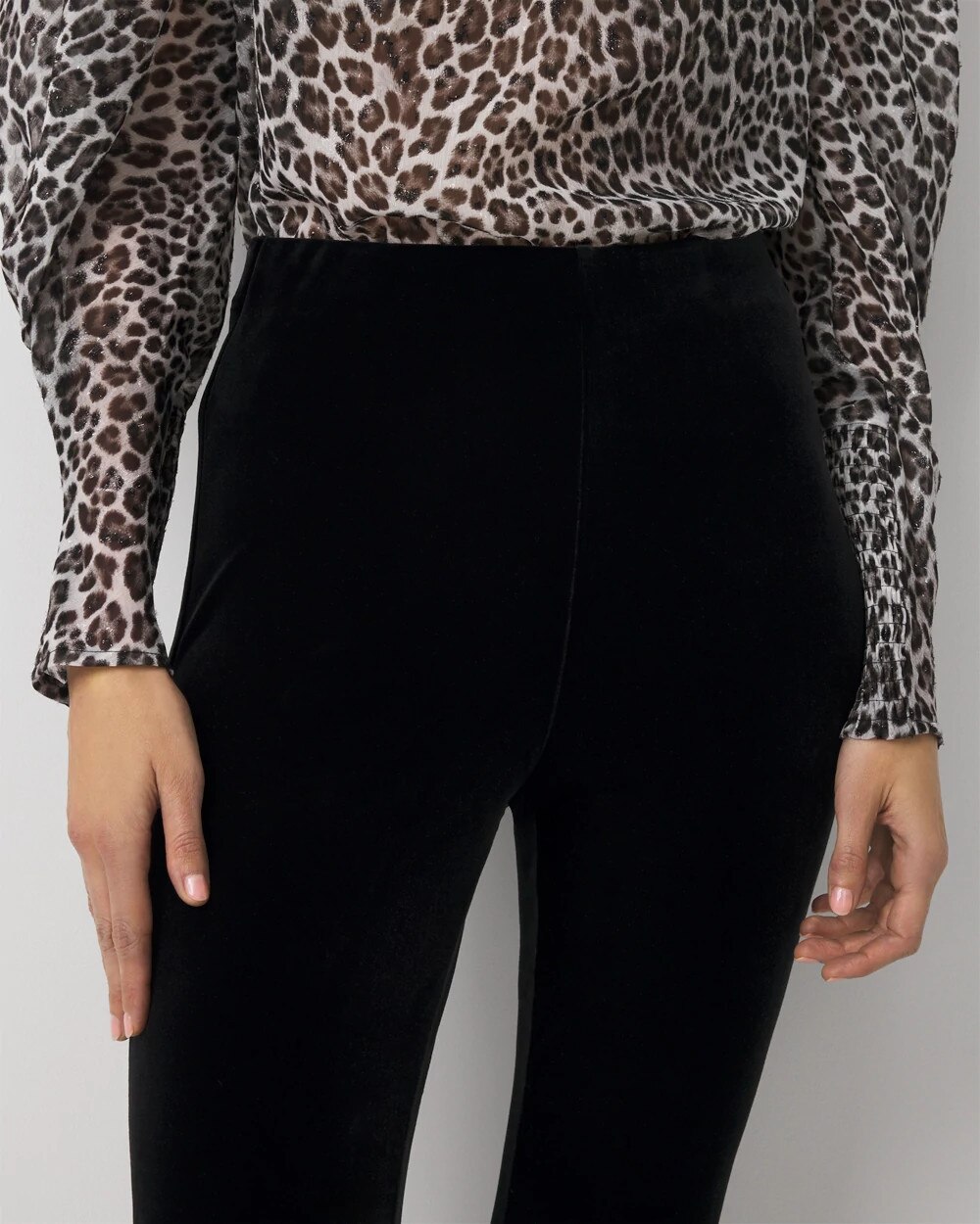 WHBM_Velvet20Legging_570399603_BLK000001_OF_ALT202-1.jpeg