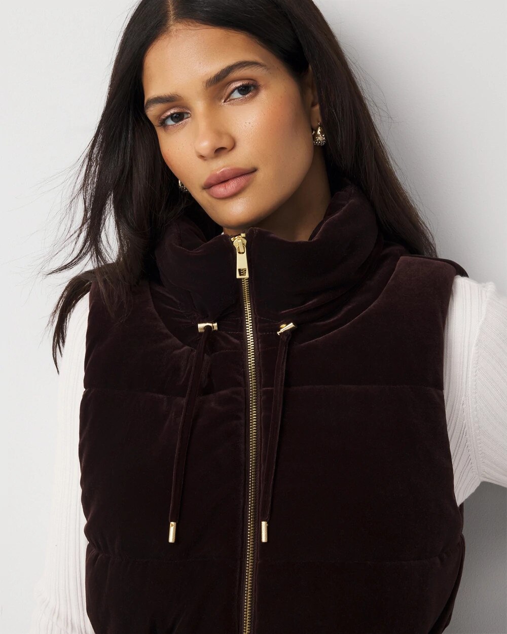 WHBM_Velvet20Puffer20Vest_570401102_BRN001067_OF_ALT202-1.jpeg
