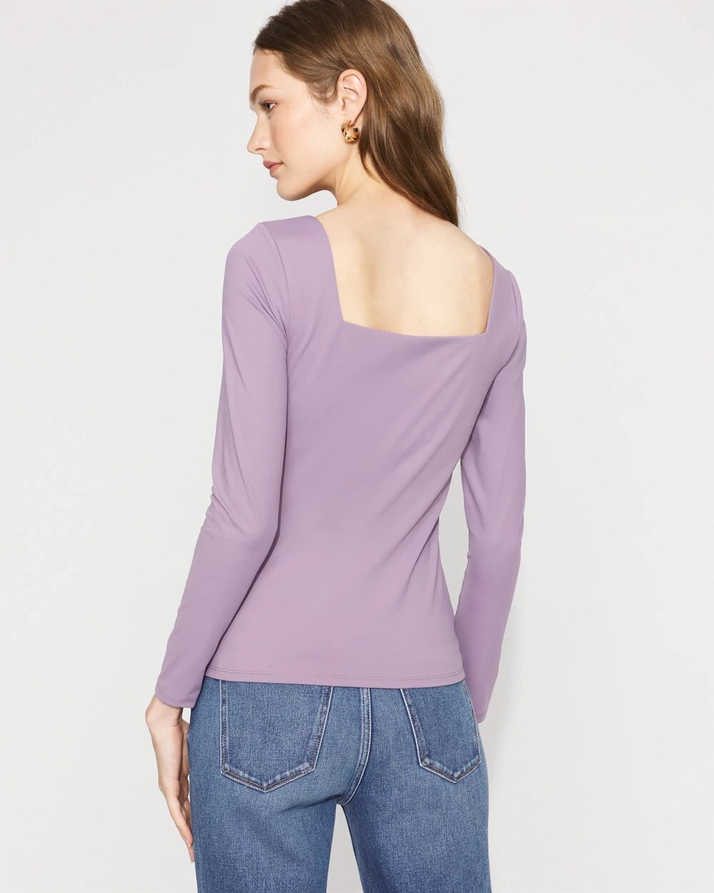 WHBM_WHBMFORME20Hvy20LS20Sq20Nk_570396846_PRP006991_OF_ALT203.jpeg