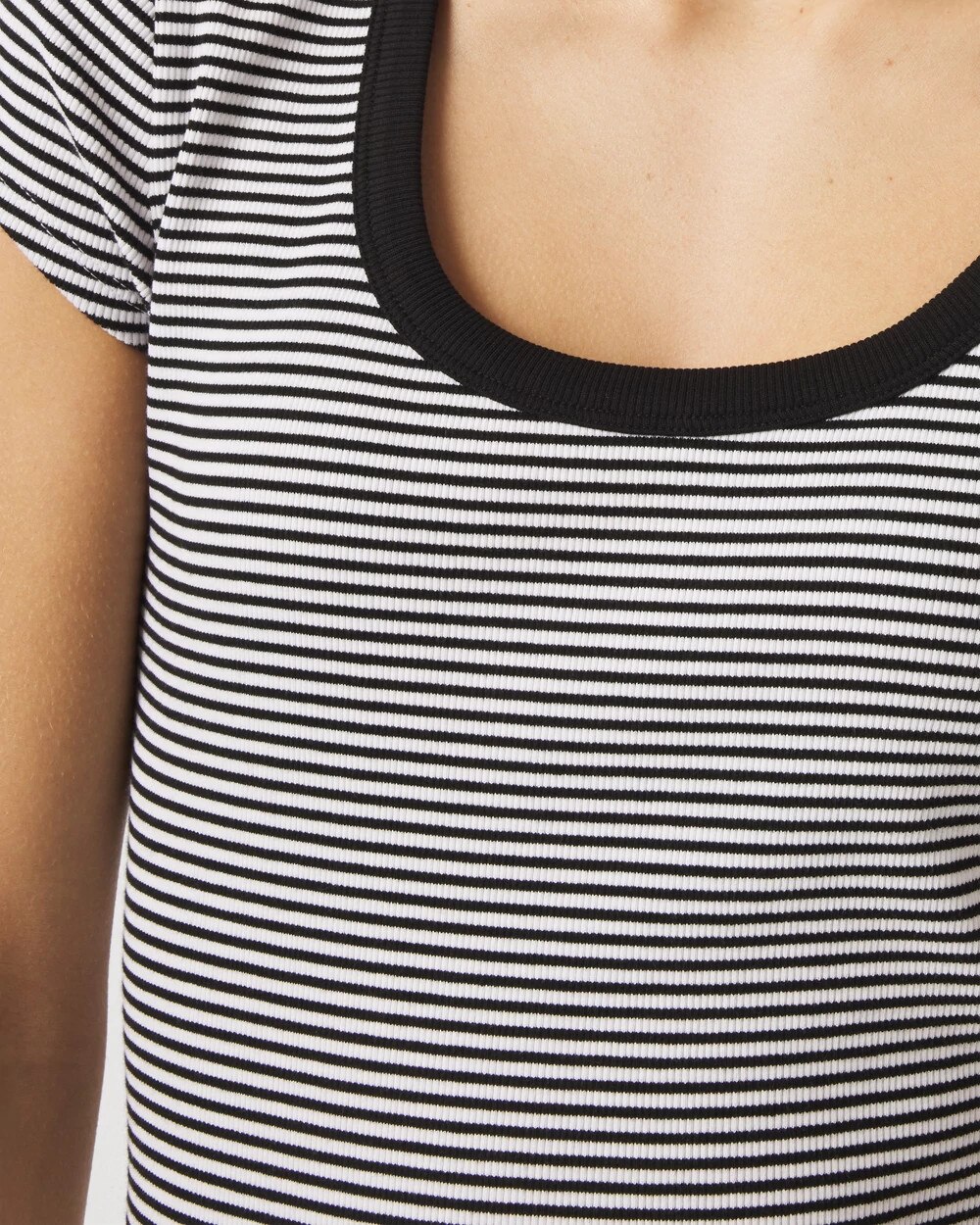 WHBM_WHBMFORME20Rib20SS20Scoop_570388134_WHT006787_OF_ALT202.jpeg