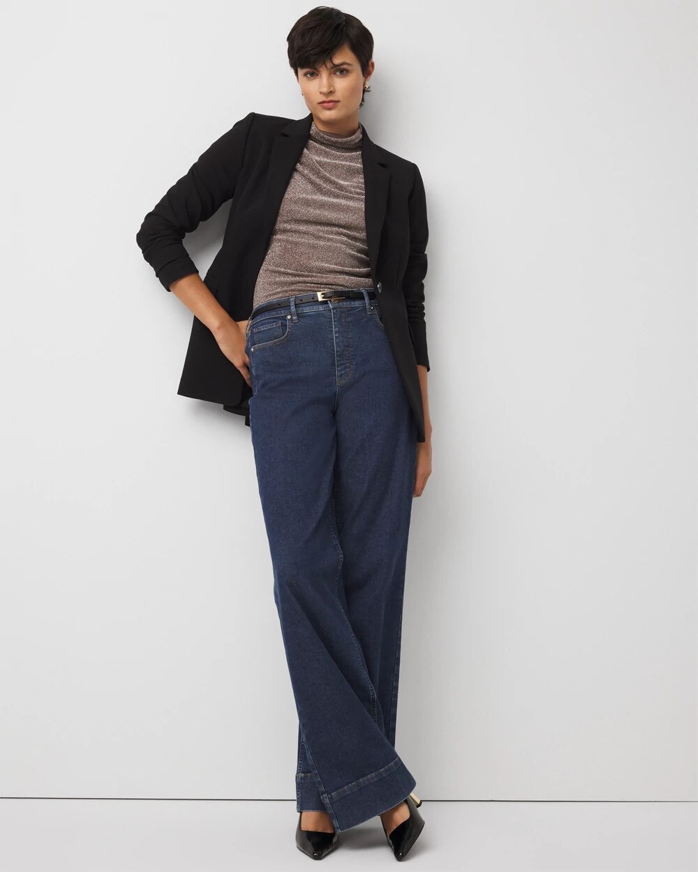 WHBM_WHBMFORME20Shimmer20Mock20Nk_570400774_GRY007329_OF_ALT201-1.jpeg