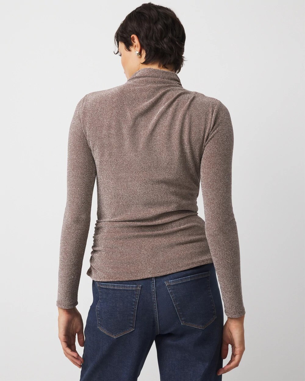 WHBM_WHBMFORME20Shimmer20Mock20Nk_570400774_GRY007329_OF_ALT203-1.jpeg