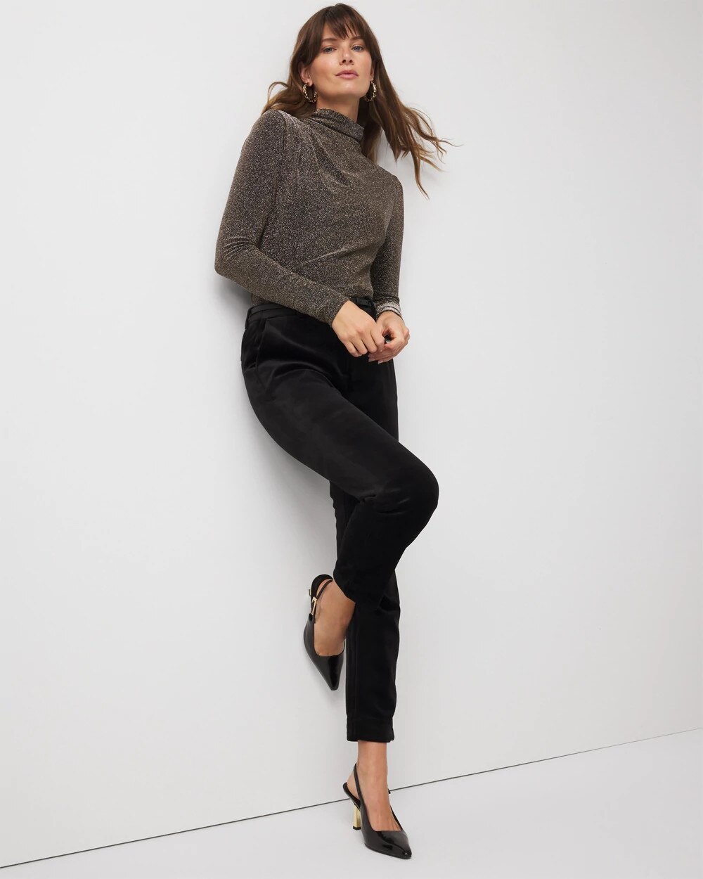 WHBM_WHBMFORME20Shimmer20Mock20Nk_570400775_BLK007336_OF_ALT201-1.jpeg