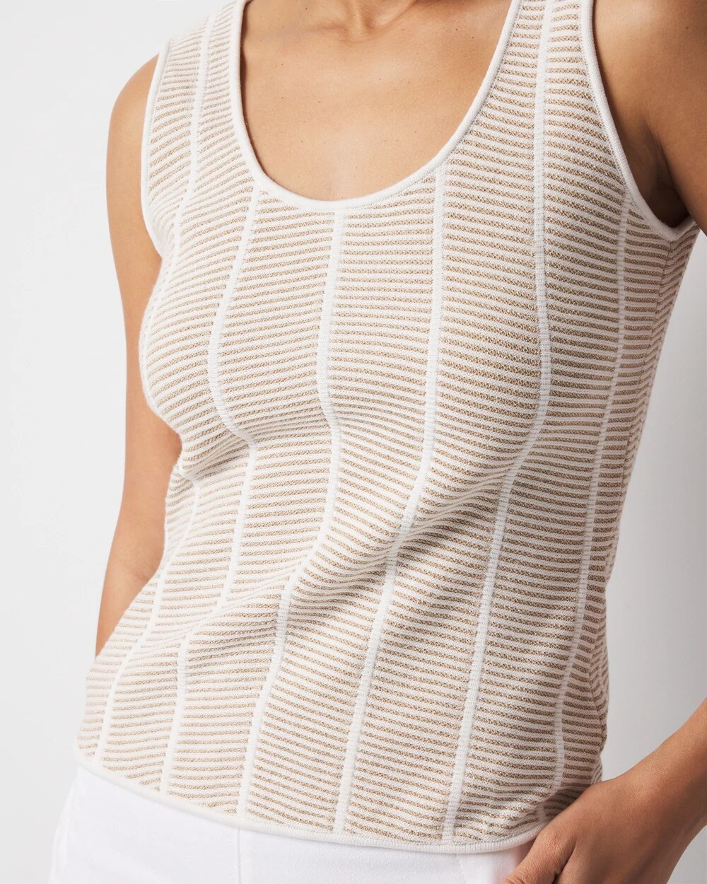 WHBM_WHBMFORME20Sq20Nk20Swtr20Tank_570392528_WHT006722_OF_ALT202.jpeg