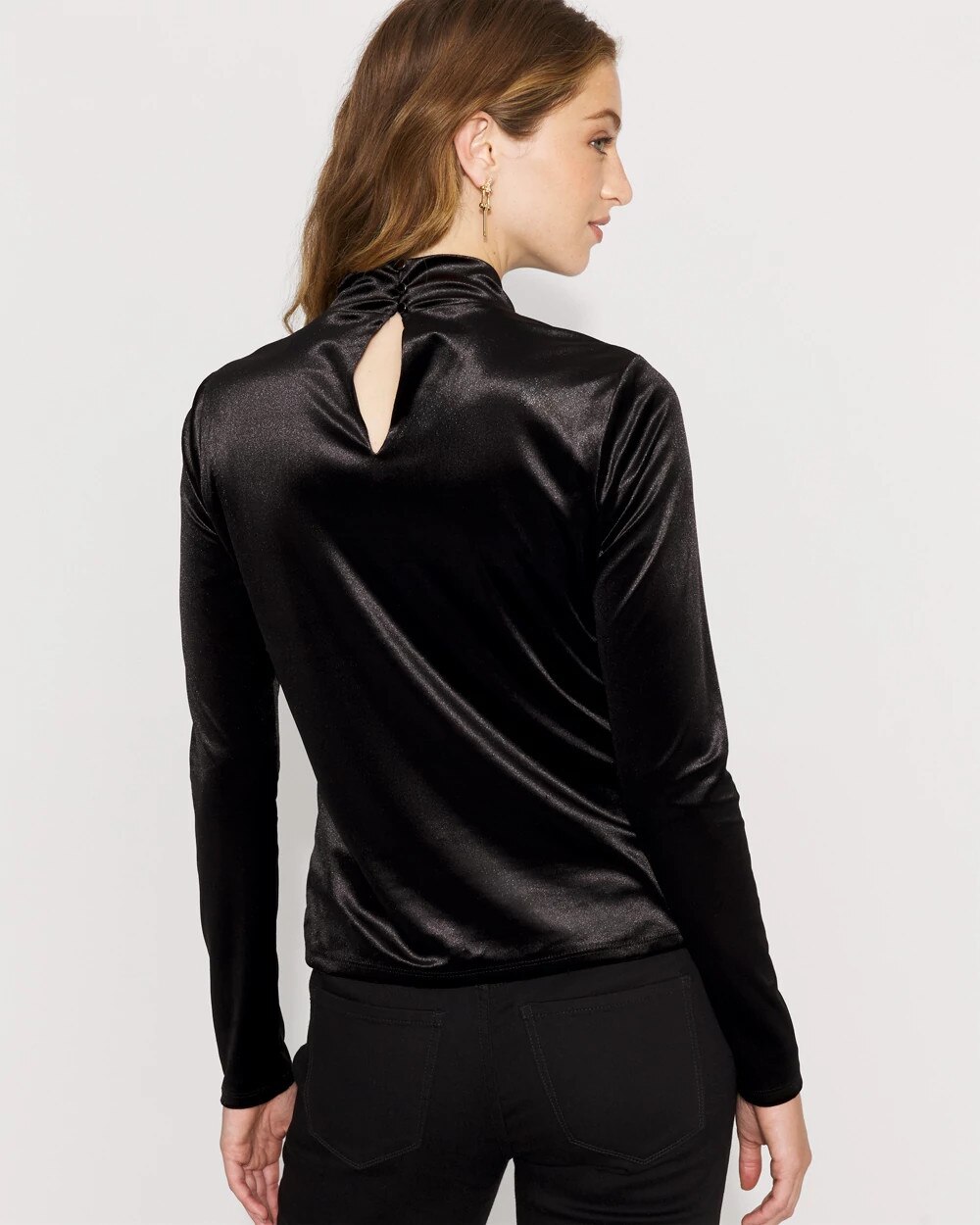 WHBM_WHBMFORME20Velvet20Twist20Nk_570400760_BLK000001_OF_ALT203-1.jpeg
