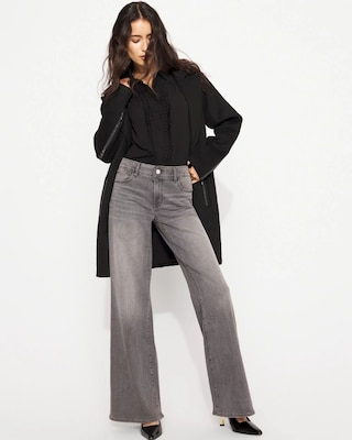 WHBM_Wide20Leg20520Pocket_570400550_GRY007237_OF_MAIN-2.jpeg